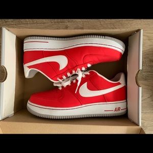 Nike Air Force 1 Low University Red